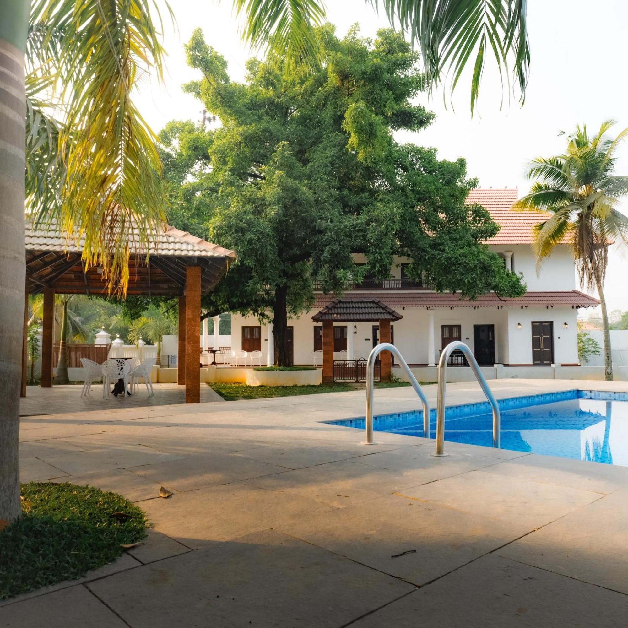Tamarind Heritage Holiday Home Angamaly Esterno foto